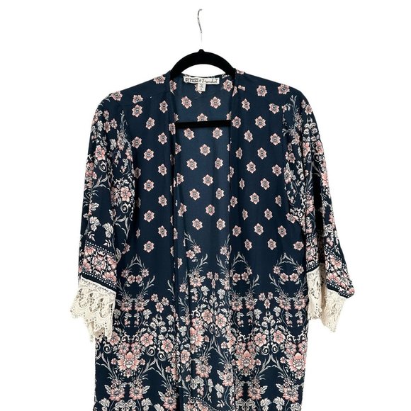 Gypsies And Moondust Ladies Lace Trimmed Kimono Small Floral - Picture 3 of 5
